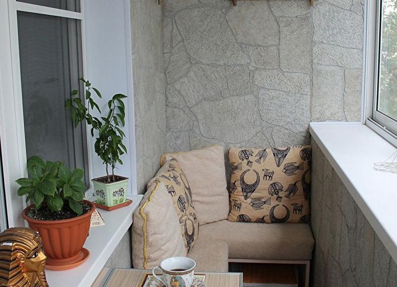 Какой диван для сна подойдет хрущевке: 3 ошибки покупателя