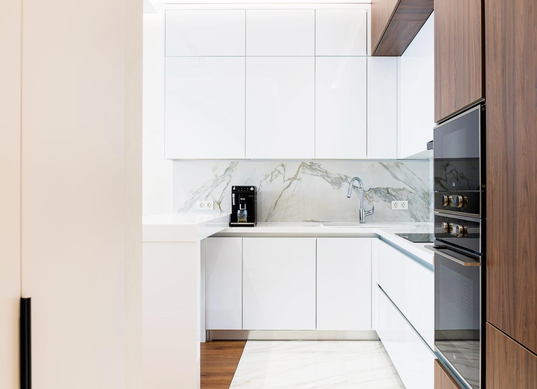 Классические кухни. Особенности дизайна. Часть 1 (+эл. книга)